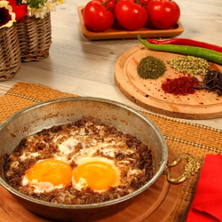 Kıymalı Yumurta